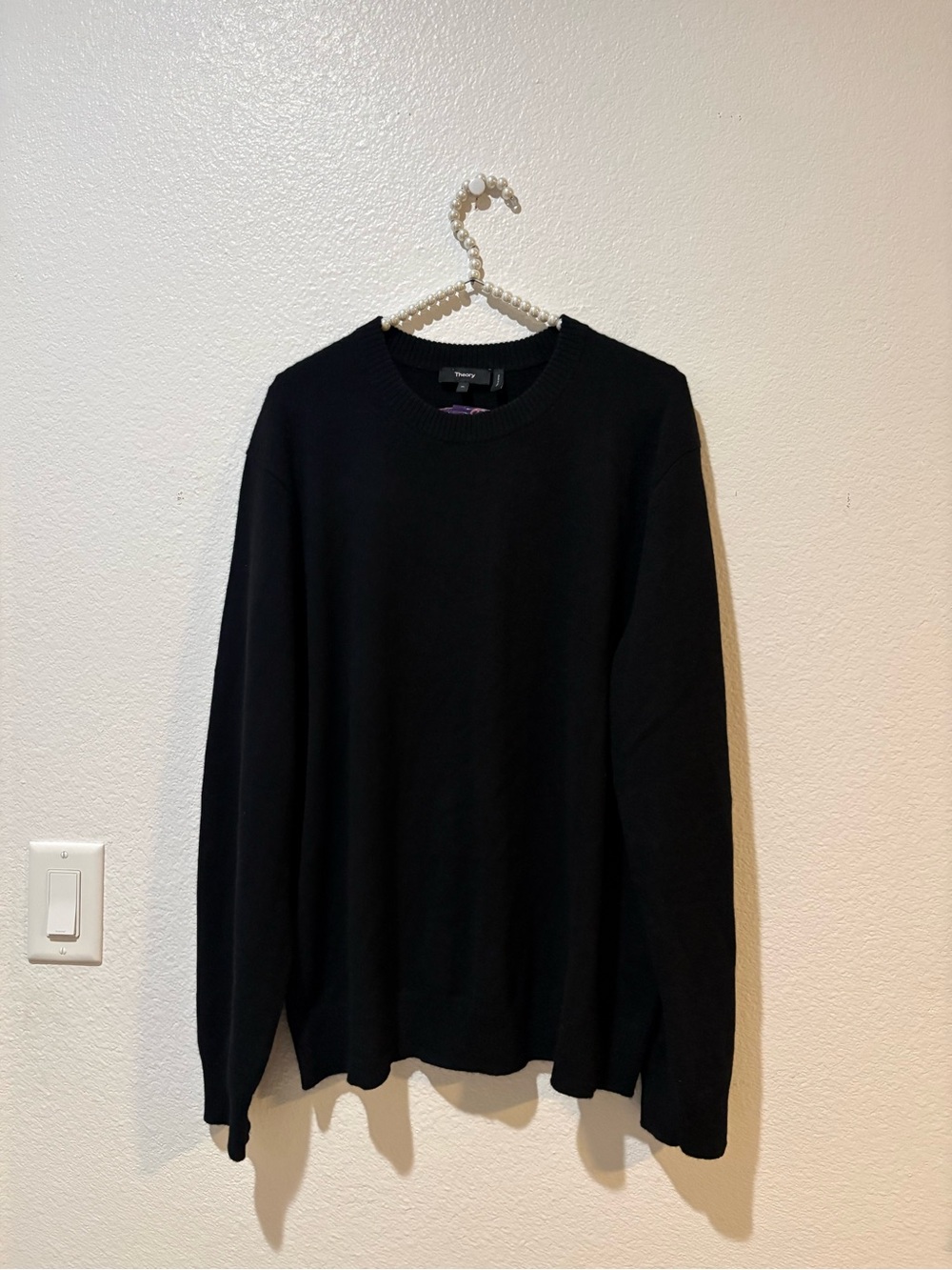 Theory XL 100 cashmere Men's Black Crewneck Sweater